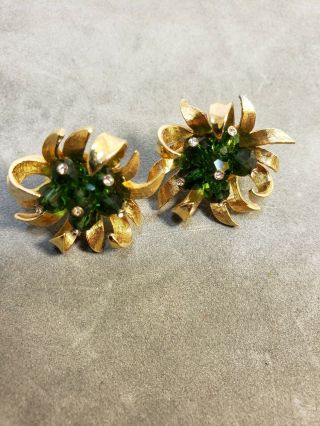 BOUCHER VINTAGE FLOWER BROOCH & EARRING SET GOLD GREEN BEADS AND RHINESTONE 3