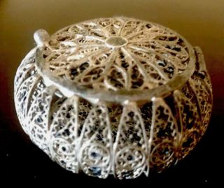 Vintage 925 Sterling Silver Filigree Trinket,  Jewelry,  Pill,  or Gift Box Hinged 2