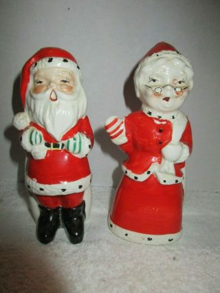 Vintage Pair Ceramic Santa Christmas S&p Shakers Japan Holiday Decorations