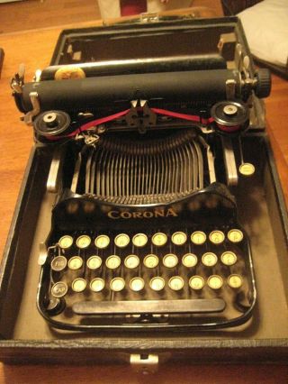 Scarce Antique 1917 Corona 3 Folding Typewriter.  With Case