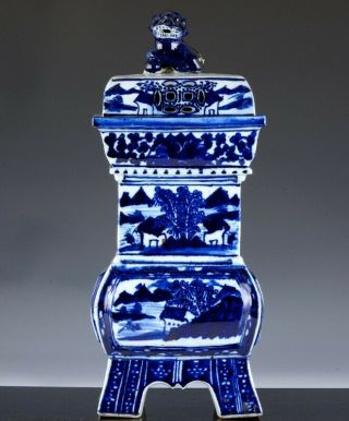 Large Old Chinese Blue & White Landscape Fu Lion Faceted Censer Vase