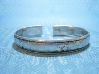 Antique Chinese Export Silver Bracelet Cuff Marked 42 Grams