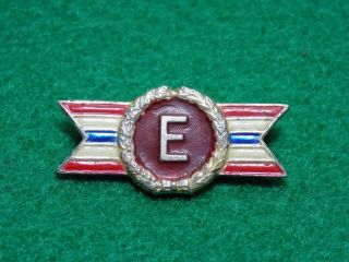 Antique Wwii Us Army - Navy E Production Sterling Silver Lapel Pin Red Center