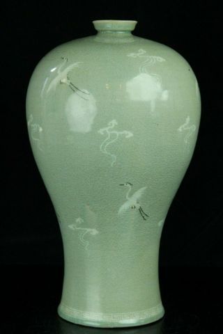Oct051 Korean Goryeo Celadon Porcelain Meiping Vase White Crane Inlay