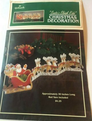 Vintage Hallmark Christmas Tabletop Decor Display Santa 