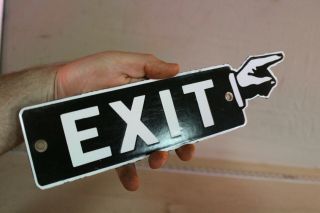 Exit Pointing Metal Hand Finger Porcelain Metal Sign Hotel Factory Gas Oil
