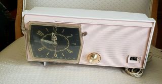 Vintage Rca Victor Tube Radio Pink W/time Set / Model C - 2 Fe 1957