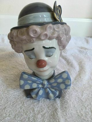 Lladro Sad Clown With Bowler Hat,  Bow Tie And Butterfly 5611 W/base