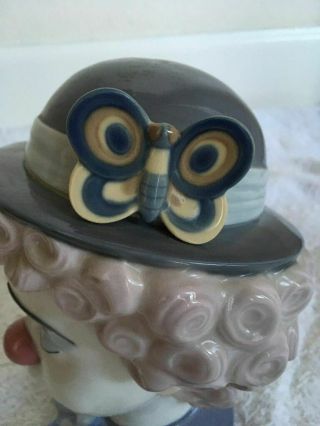 Lladro Sad Clown with Bowler Hat,  Bow Tie and Butterfly 5611 w/Base 3