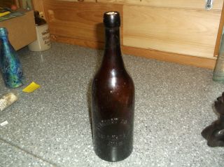 Vintage Root Beer Bottle Benedict Doll Coldwater Michigan Quart Amber Blob