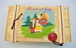 Polonaise Kurt Adler Hansel and Gretel 4 PC Set w/ Wood Crate Box 2