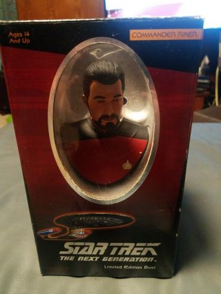 Commander Riker - Star Trek: The Next Generation Limited Edition Bust Utem 8422