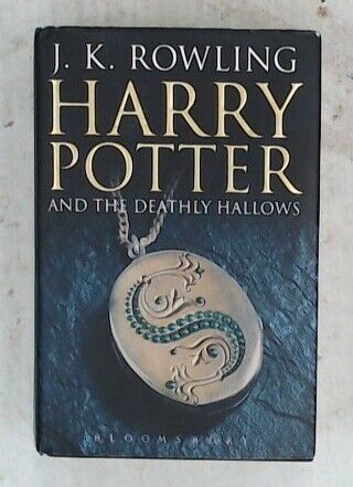 1st Edition Harry Potter And The Deathly Hallows Hardback J.  K.  Rowling - G29
