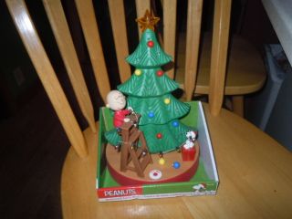 Kurt S.  Adler Peanuts Animated Christmas Tree Musical Table Piece Charlie Brown