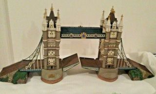 Dept 56 Tower Bridge Of London Dickens Village 58705 Christmas Landmark 20 Years