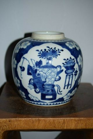 A Fine Large Antique Chinese Jar / Vase - 19th