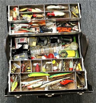 Vintage Kennedy 1117al Tackle Box Loaded With Lures,  Reels,  Fishing Tackle