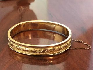 Vintage Etched Gold Filled Hinged Bangle Bracelet
