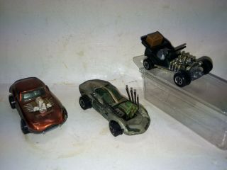 3 Vintage 60s/70s Topper Johnny Lightning Cars,  Green T.  N.  T. ,  Orange Jag,  Vette