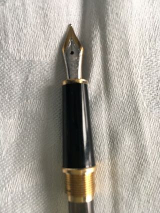 Vintage Montblanc Meisterstuck Fountain Pen With Gold Trim And 14kt Gold Nib 3