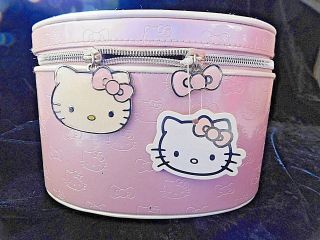 Hello Kitty Sephora Train Case Cosmetic Make - Up Bag Travel Pink W/ Tags Sanrio