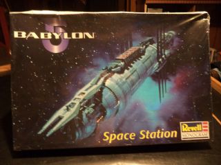 Babylon 5 - B5 Space Station Plastic Model Kit (1998,  Revell/monogram) Nrfb