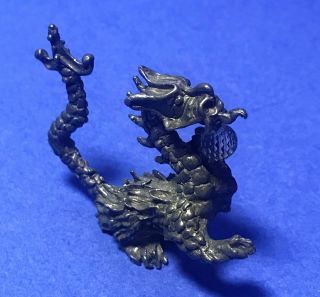 Miniature Pewter Dragon With Crystal Ball Fantasy - Dungeons And Dragons
