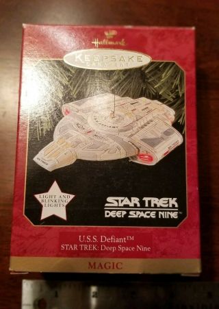 Hallmark Keepsake Ornament Star Trek 1997 Uss Defiant