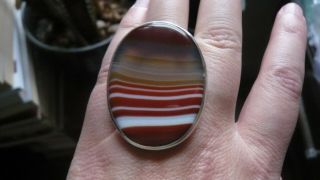 Large Vintage Scottish Banded Agate And London Assayed Silver Ring Date 1973