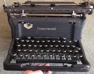 Vintage Underwood Champion Typewriter Serial Number S5534017 - 11