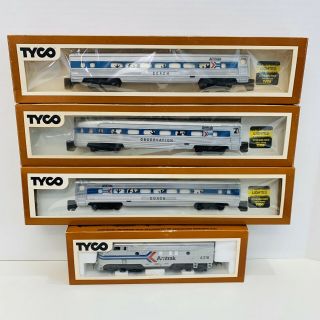 Vintage Tyco Amtrak Set F7a Locomotive 4316 & 3 Lighted Streamliner Cars Ho