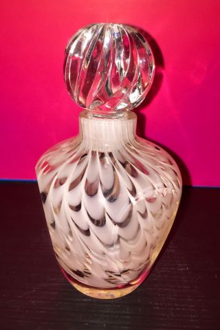 3 - Sided Gorgeous Heavy Glass Crystal Perfume Bottle Swirl Design W/stopper