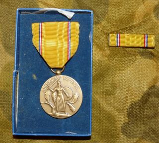 Usa Second World War American Defense Service Medal & Ribbon
