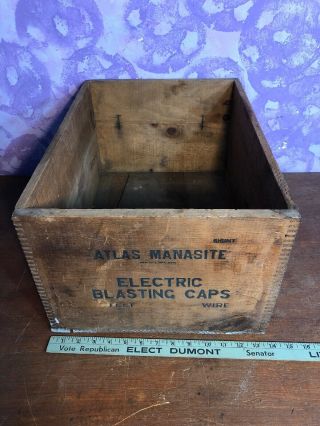 Vintage Atlas Powder Co.  Explosives Blasting Cap Wood Wooden Case / Crate / Box 2