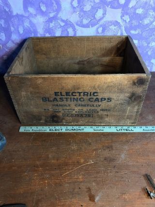 Vintage Atlas Powder Co.  Explosives Blasting Cap Wood Wooden Case / Crate / Box 3
