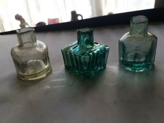 3 Rare Sheared Ink Well Bottles Smokey Round Ink Teal Green Quill Rest &ice Blue