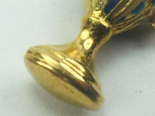 ATTRACTIVE 18K yellow gold COBALT blue enamel WATER JUG charm pendant.  2.  0gm. 3
