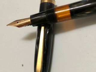OMAS 556/s Black Pen 14k Gold 2