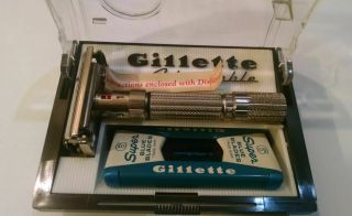 Vintage Razor - - - Gillette Fat Boy {e - 1} With Case/blades And Little Paper Strip