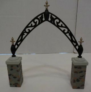 Dept 56 All Around The Park Replacement Accessory Archway Only 52477