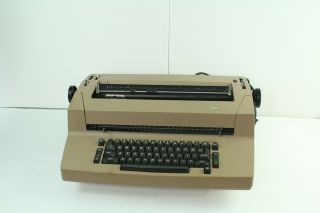 Vintage Ibm Selectric Ii 2 Non - Correcting Typewriter - Great