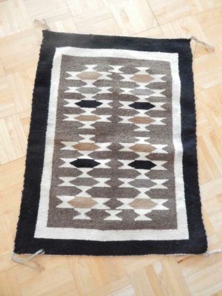 Vintage Navajo Indian Rug - Two Grey Hills Trading Post Area - Classic Colors