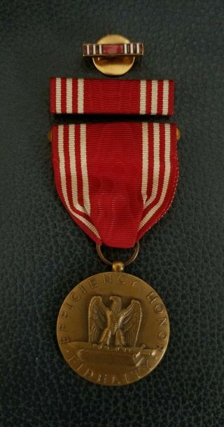 Wwii Us Army Good Conduct Medal - Named " Robert G.  Molloy Jr.  " W/ribbon & Pin