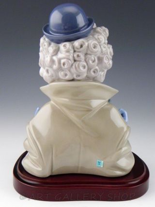 Lladro Figurine FINE MELODY CONCERTINA CLOWN HEAD BUST & WOOD BASE 5585 3