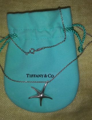 Vintage Authentic Tiffany & Co.  Sterling Silver Starfish Pendant Chain Necklace