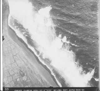 Us Navy Wwii June 15 1944 Iwo Jima Aerial Recon 9x9 Photo 33 Coastline,  Beach