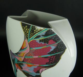Vintage Rosenthal Porcelain Abstract Vase Signed J.  V.  D.  Varrt and Brigitte Doege 3