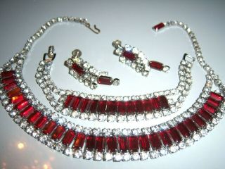 Juliana Style Holiday Ruby Red Rhinestone Necklace Bracelet Earring Set Parure