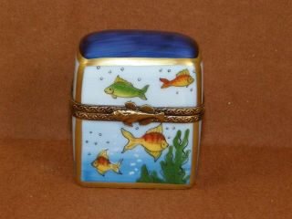 Limoges Peint Main France Hinged Trinket Box Fish Bowl Aquarium Goldfish
