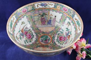 Antique Chinese Rose Medallion Large Serving Bowl 19th Century 11 3/4 " Wide